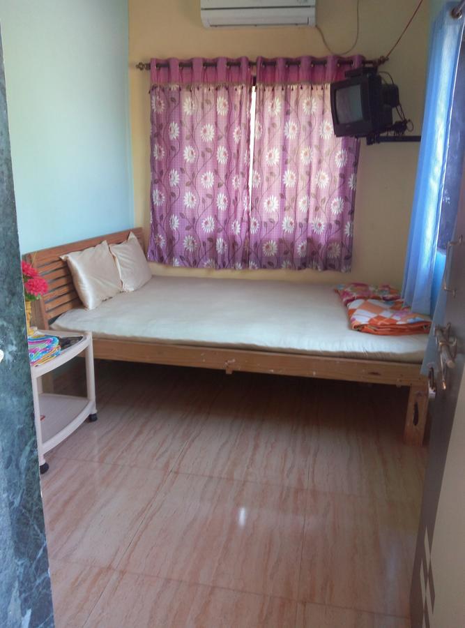 Harihareshwar Om Shree Bed And Breakfast מראה חיצוני תמונה