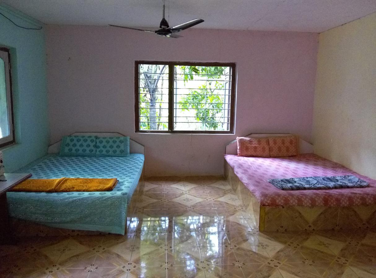 Harihareshwar Om Shree Bed And Breakfast מראה חיצוני תמונה