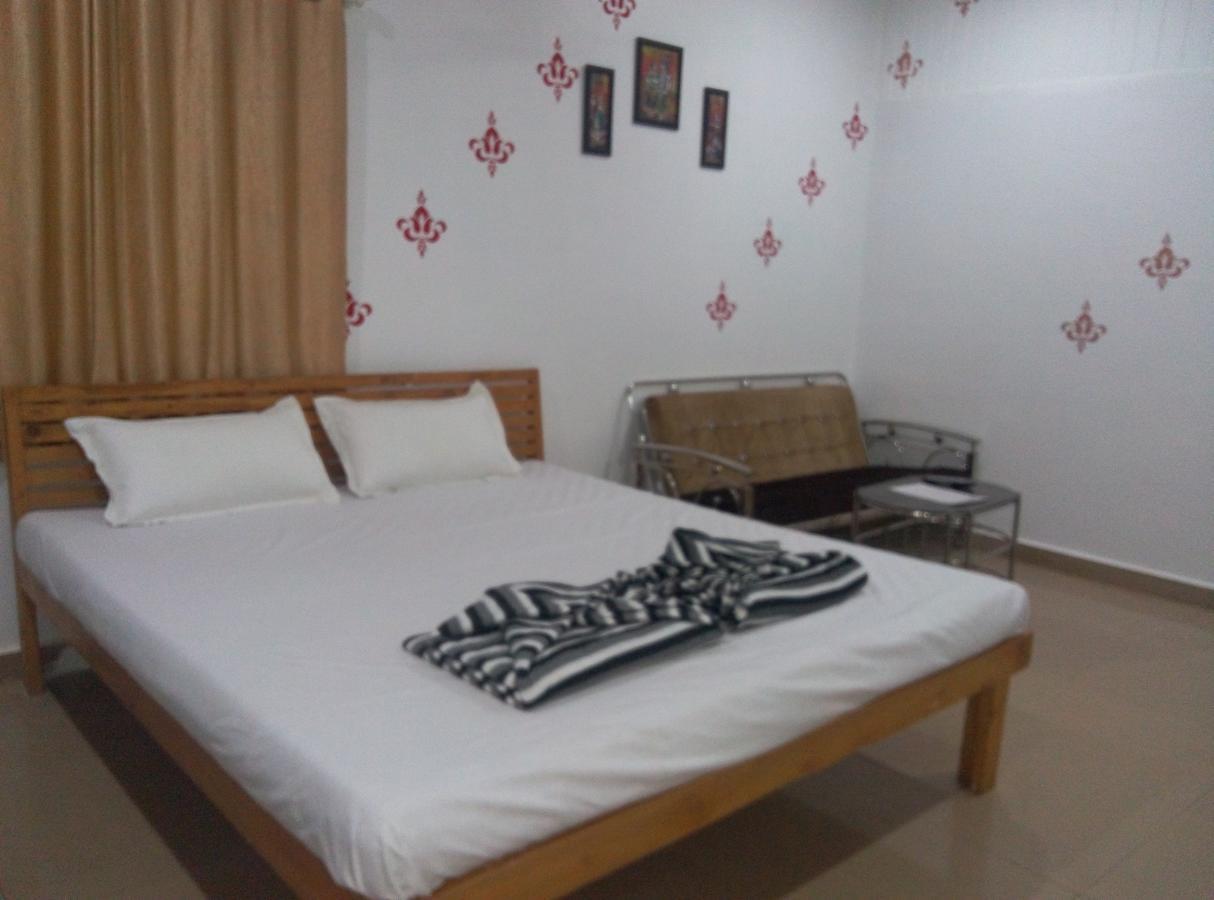 Harihareshwar Om Shree Bed And Breakfast מראה חיצוני תמונה