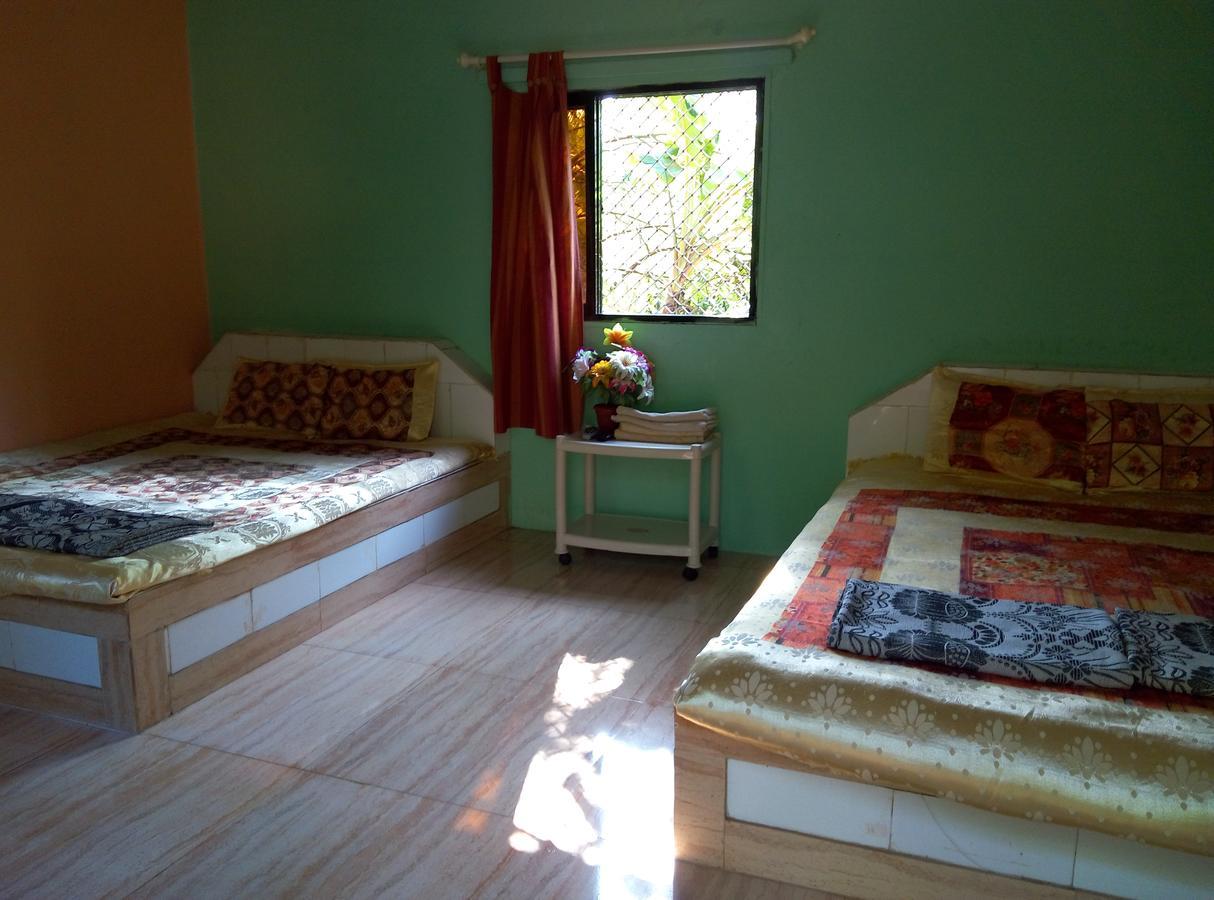 Harihareshwar Om Shree Bed And Breakfast מראה חיצוני תמונה